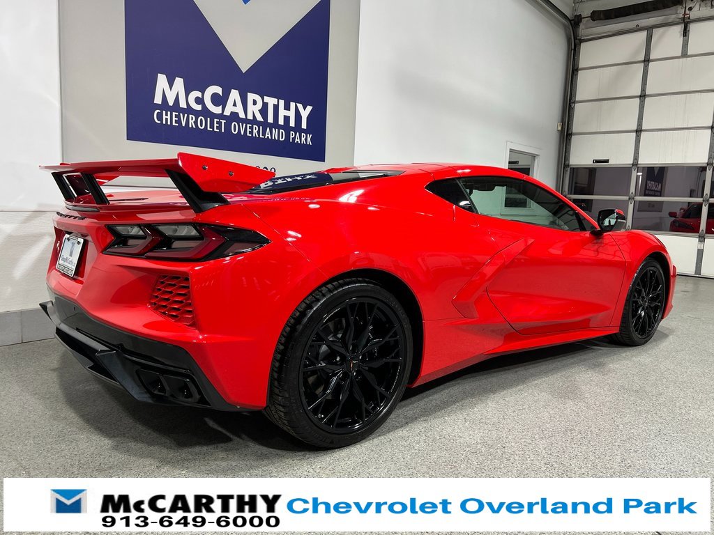 Used 2025 Chevrolet Corvette Stingray Coupe image 5
