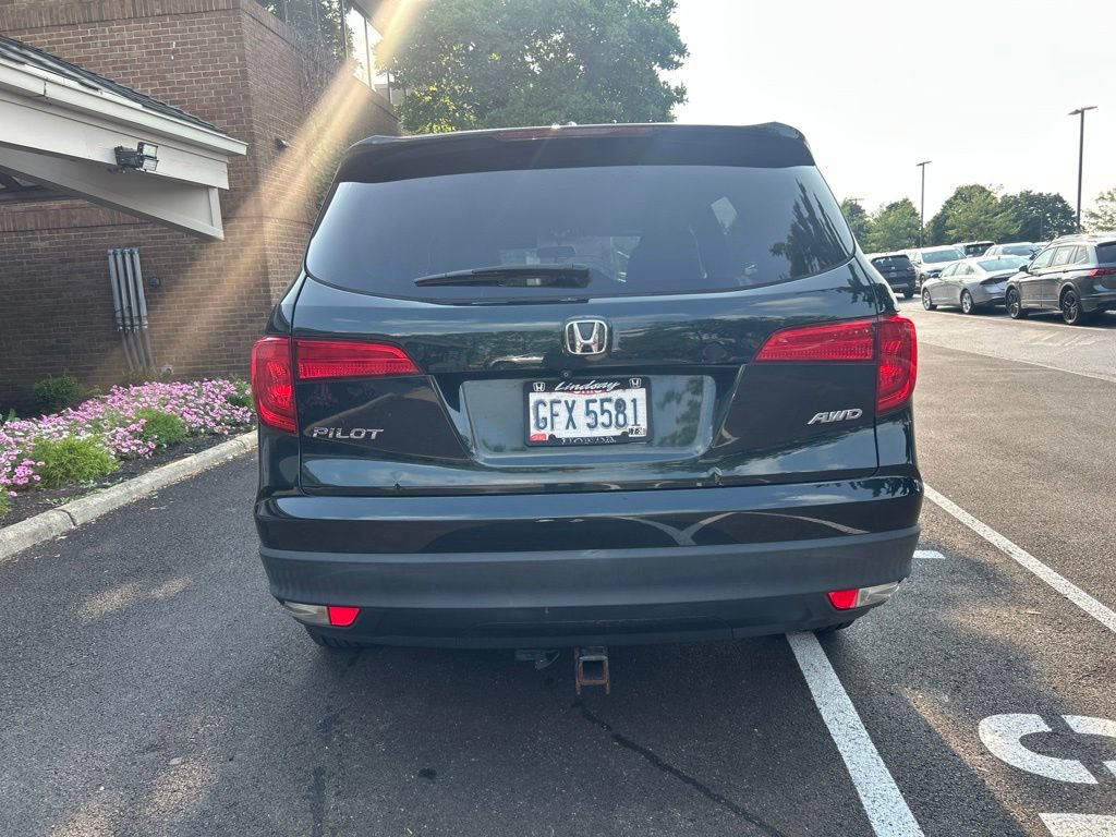 Used 2018 Honda Pilot EX image 4