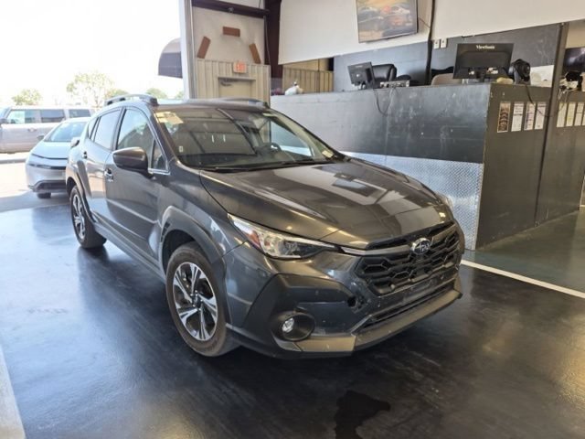 Used 2025 Subaru Crosstrek 2.5i Premium AWD/4WD video 1