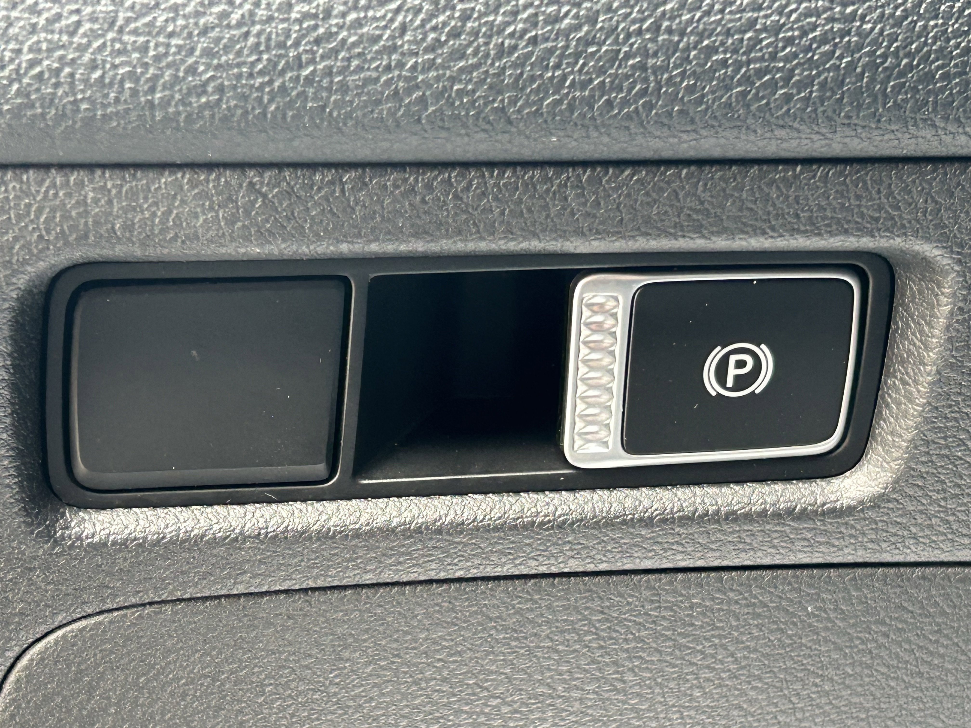 Used 2023 Hyundai Santa Fe SEL image 16