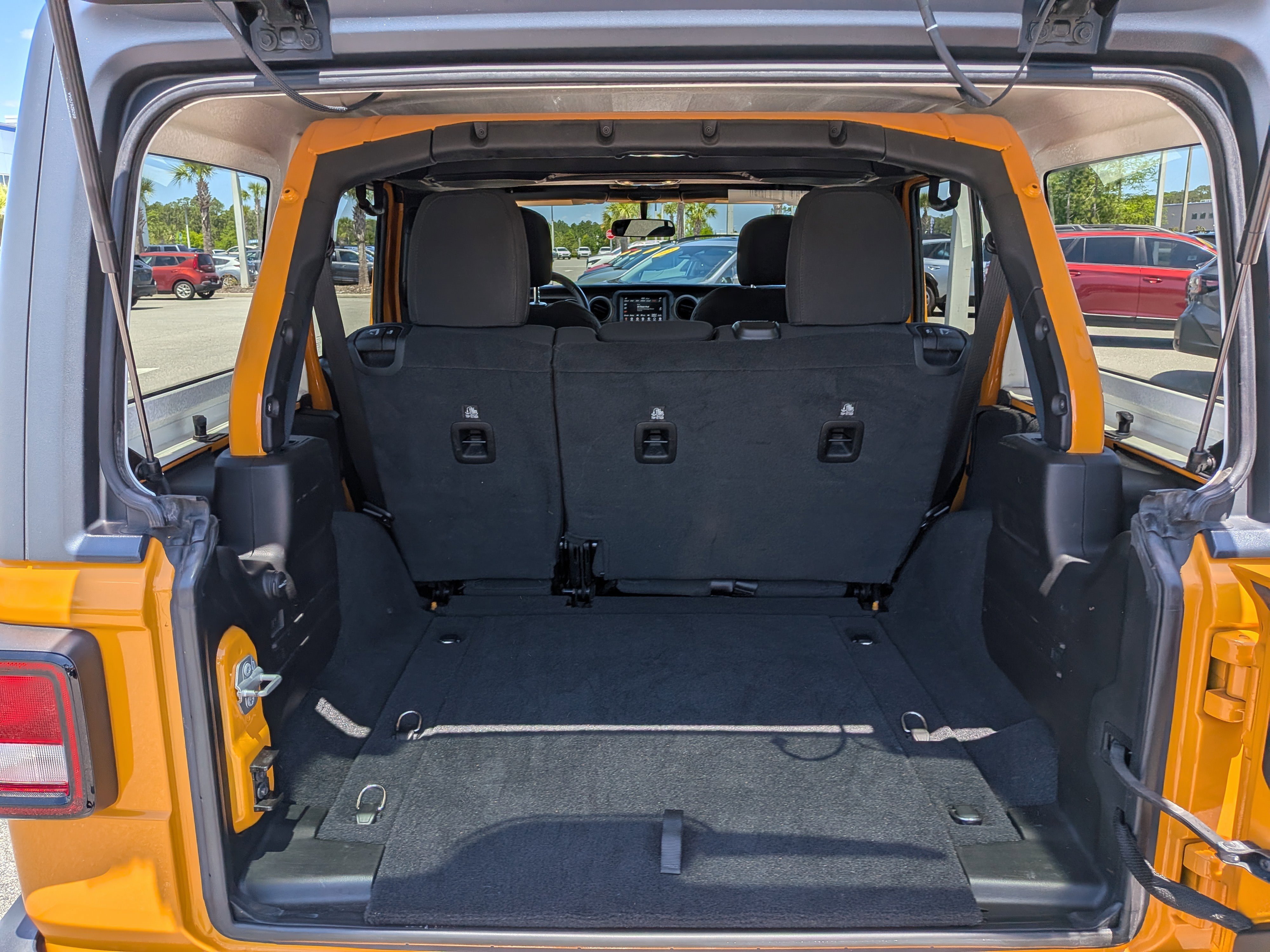 Used 2021 Jeep Wrangler Unlimited Sport AWD/4WD image 13