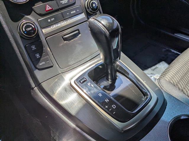 Used 2014 Hyundai Genesis 2.0T RWD image 12