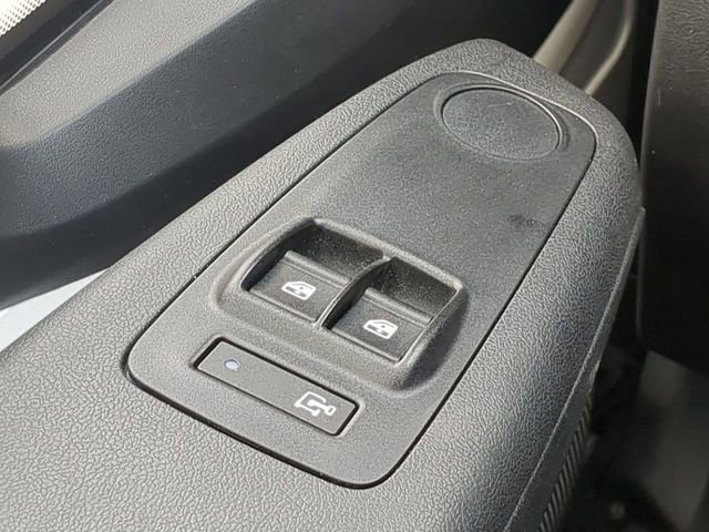 Used 2025 RAM ProMaster 2500 w/ U-Haul Equipment Group FWD image 25