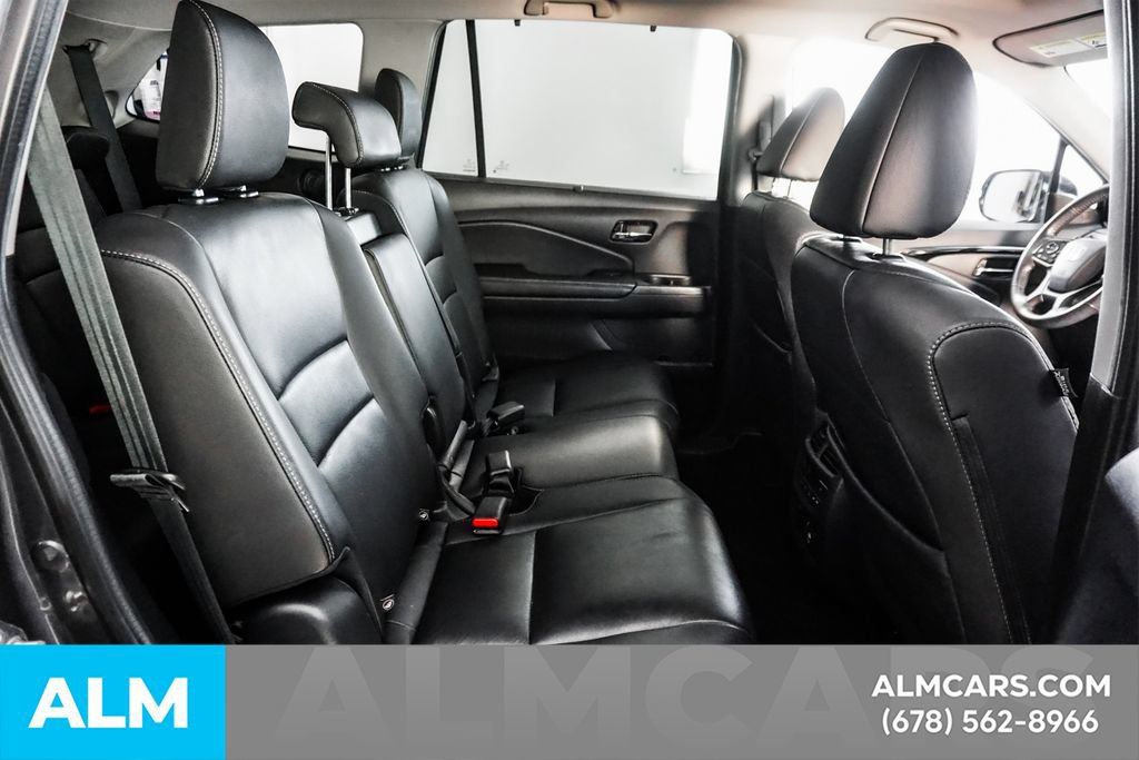 Used 2020 Honda Pilot Touring image 21