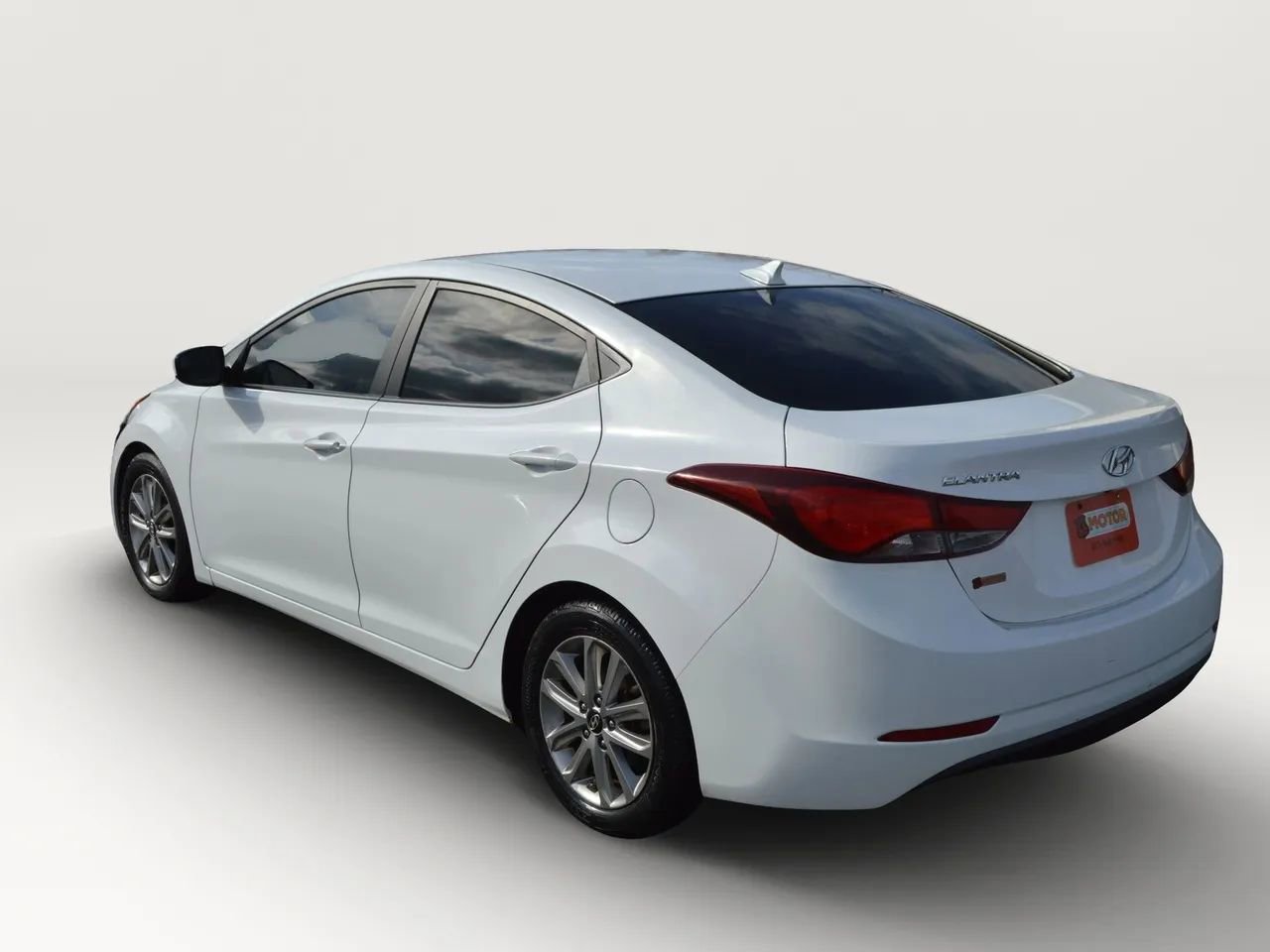 Used 2014 Hyundai Elantra SE w/ Option Group 02 image 6