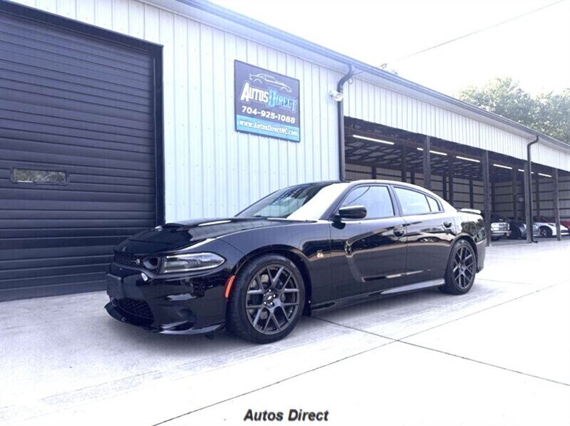 Used 2019 Dodge Charger Scat Pack w/ Plus Group RWD image 5