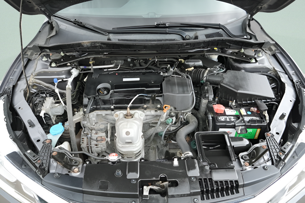 Used 2017 Honda Accord Sport image 18