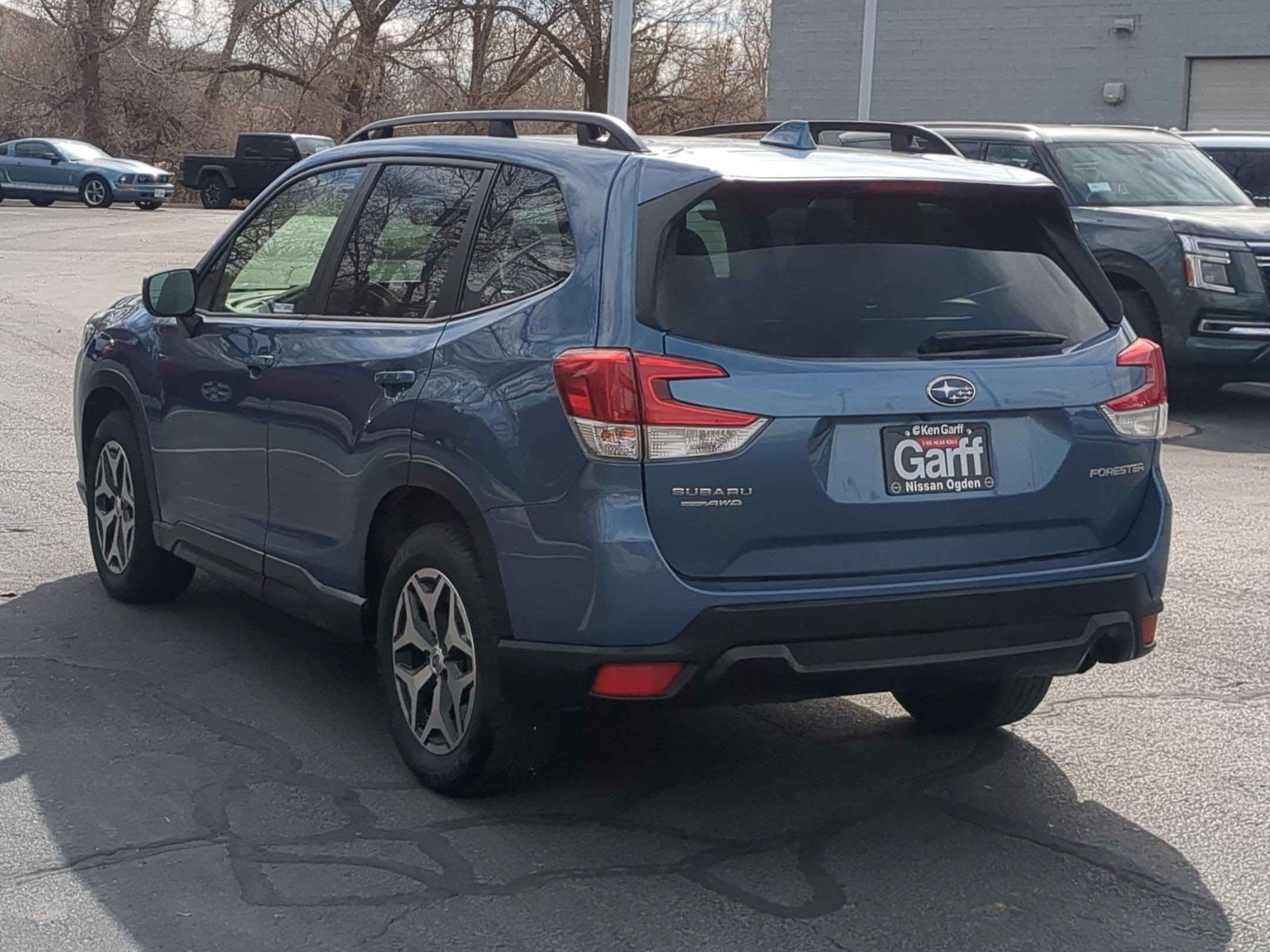 Used 2022 Subaru Forester Premium image 6