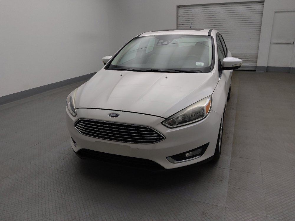 Used 2016 Ford Focus Titanium w/ Titanium Technology Package image 15