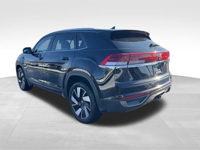 Used 2024 Volkswagen Atlas Cross Sport SE image 5