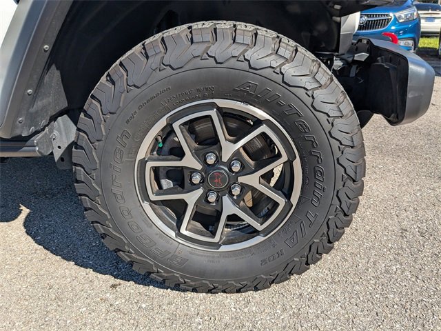 Used 2024 Jeep Wrangler Rubicon w/ Safety Group image 11