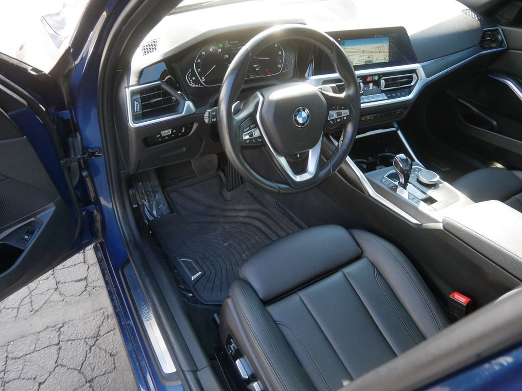 Used 2021 BMW 330i xDrive Sedan w/ Convenience Package AWD/4WD image 12