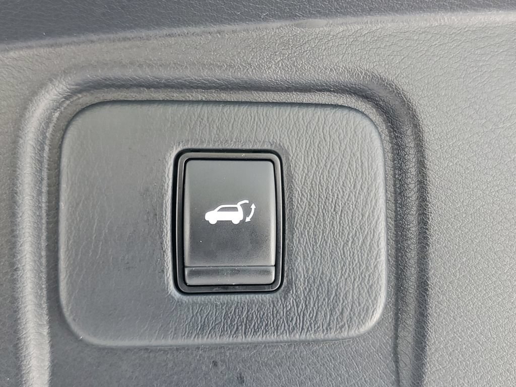 Certified 2020 Nissan Murano Platinum FWD image 10