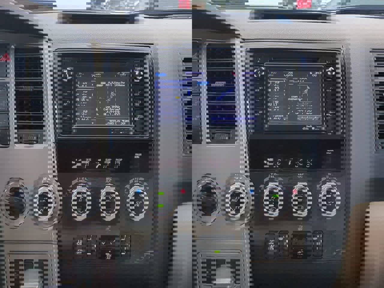 Used 2014 Toyota Sequoia SR5 w/ Premium Package AWD/4WD image 18