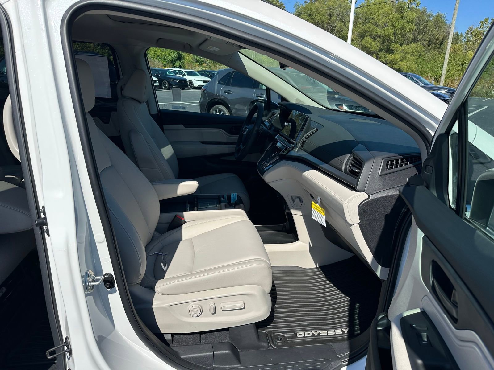 New 2026 Honda Odyssey EX-L image 22