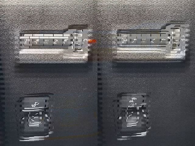 New 2026 Jeep Cherokee Limited image 17