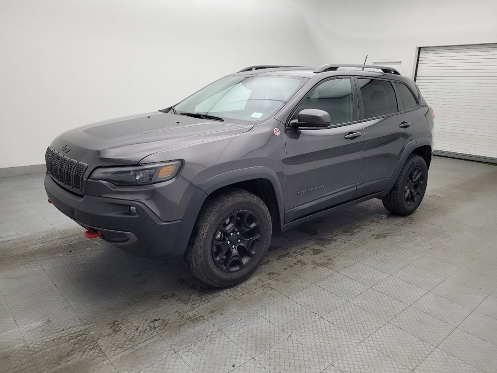 Used 2020 Jeep Cherokee Trailhawk w/ Cold Weather Group AWD/4WD image 2