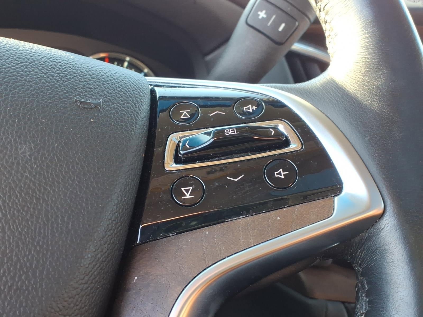 Used 2016 Cadillac Escalade Premium AWD/4WD image 25