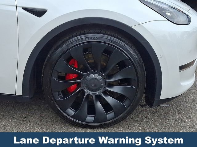 Used 2022 Tesla Model Y Performance AWD/4WD image 10