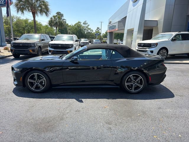 Used 2024 Ford Mustang Premium RWD image 4