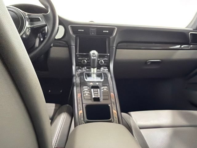 Used 2014 Porsche 911 Turbo AWD/4WD image 33