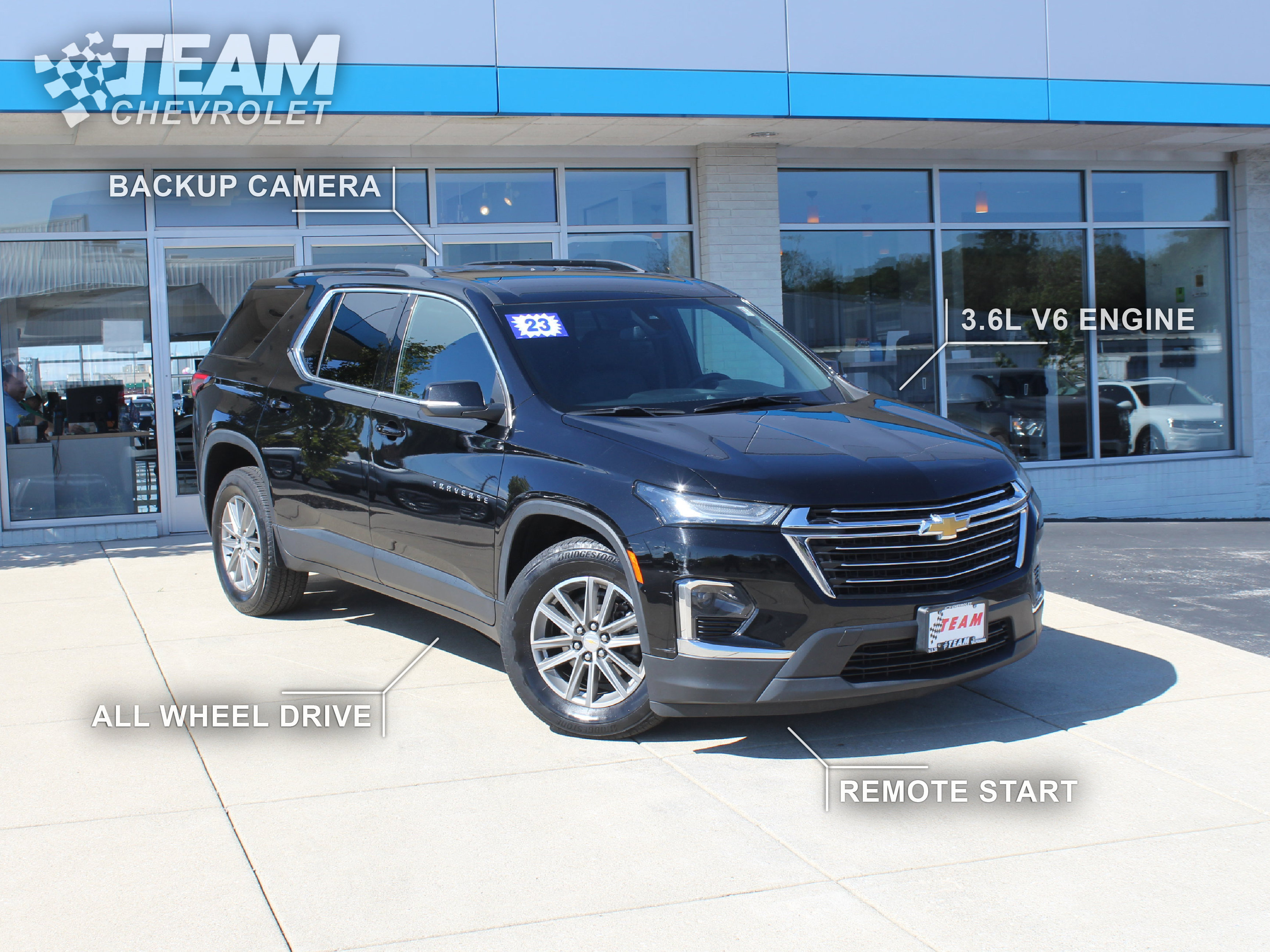 Certified 2023 Chevrolet Traverse LT AWD/4WD image 2