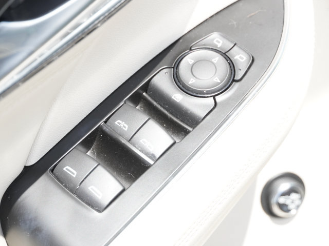 Used 2023 Buick Envision Preferred AWD/4WD image 21