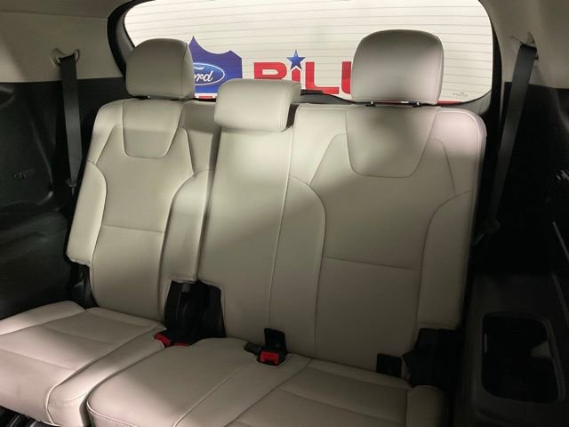 Used 2020 Kia Telluride S w/ S 8 Passenger Seating Package image 17