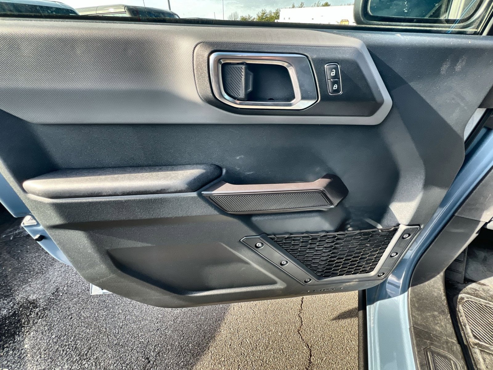 New 2024 Ford Bronco Black Diamond w/ Sasquatch Package image 23