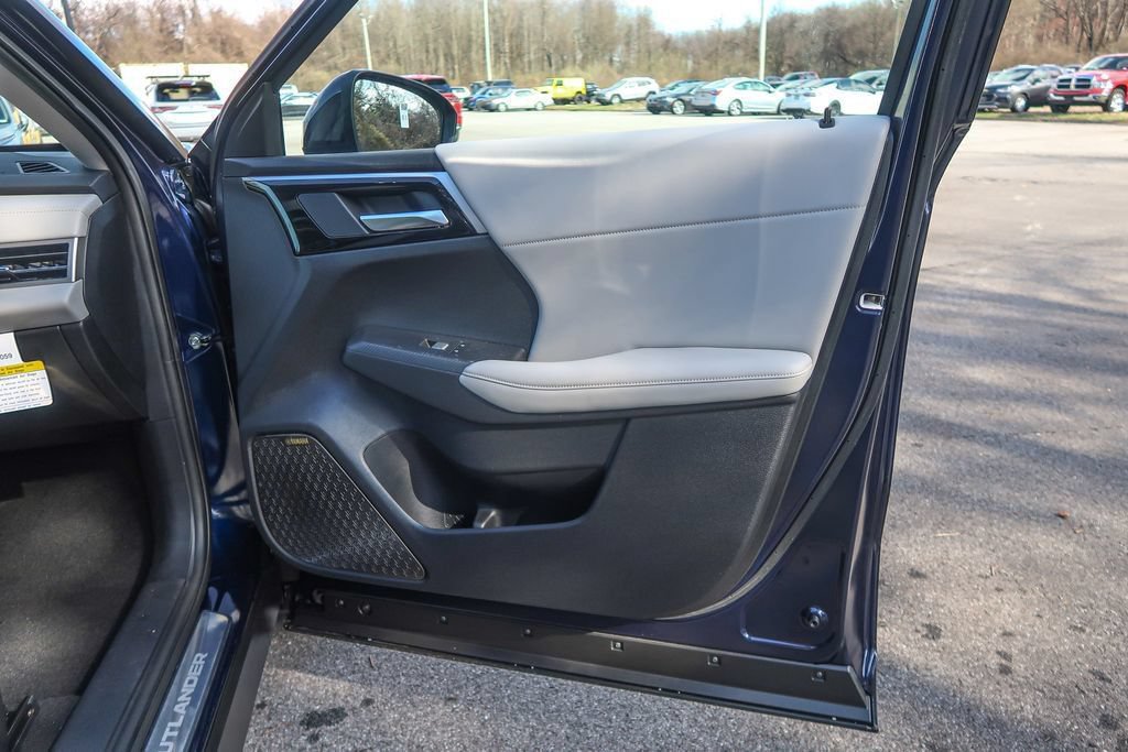 New 2026 Mitsubishi Outlander SE FWD image 20