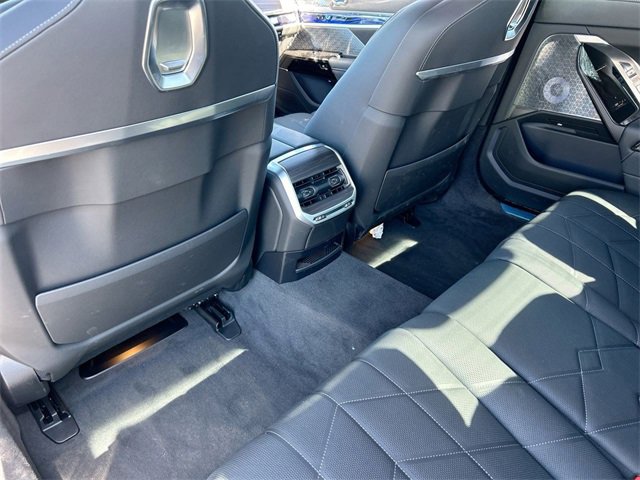 Certified 2024 BMW i7 xDrive60 image 19