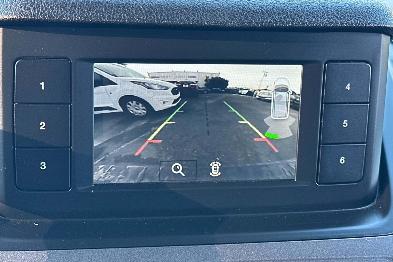 Used 2020 Ford Transit Connect XL image 18