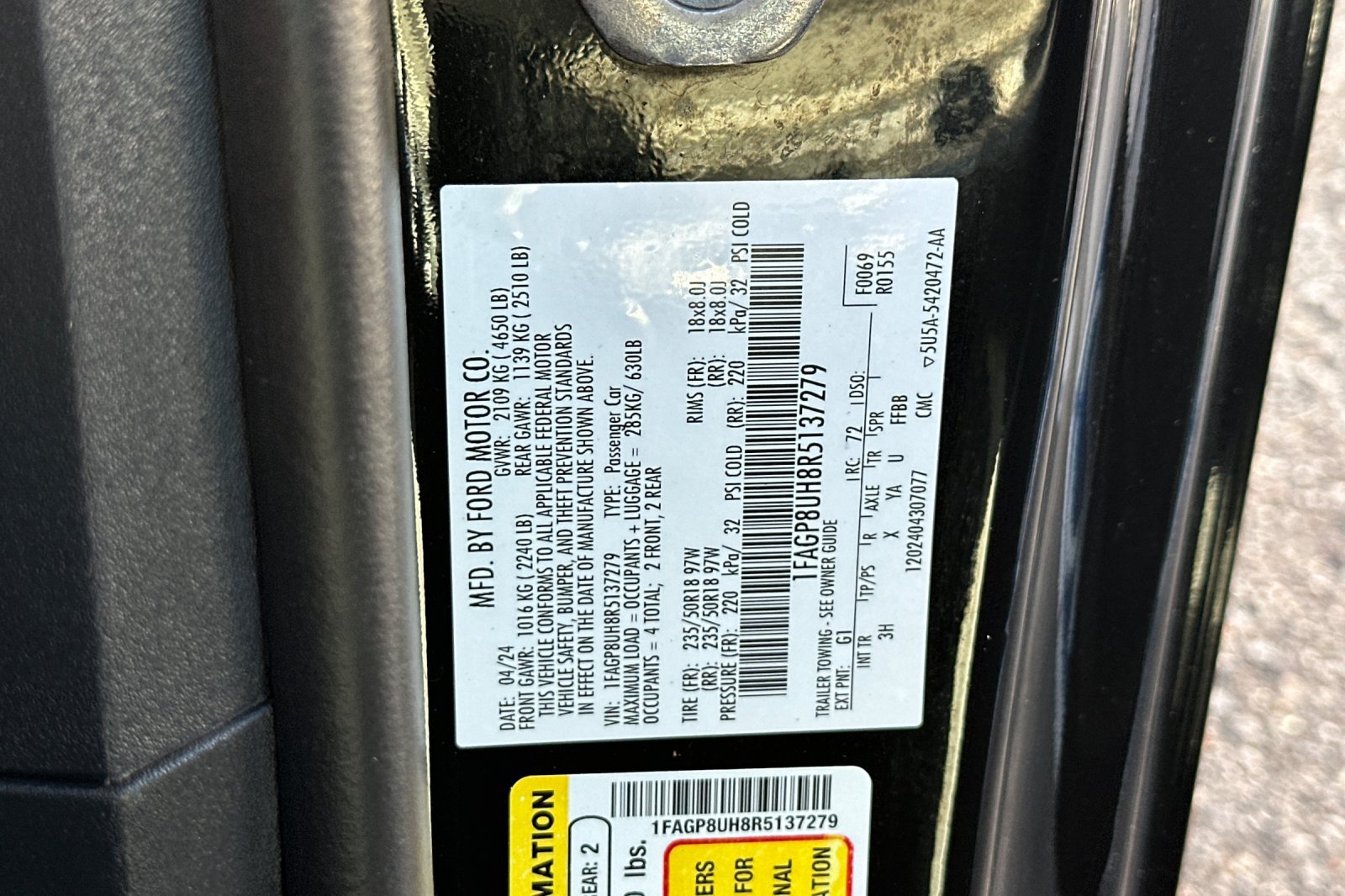 Used 2024 Ford Mustang Premium RWD image 26