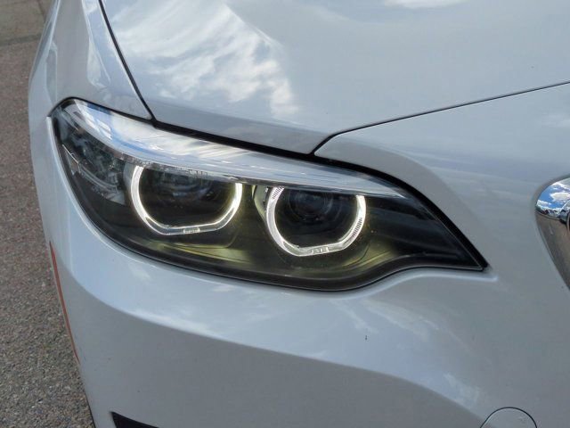 Used 2018 BMW 230i Convertible image 9