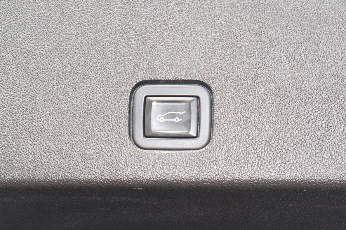 Used 2020 Cadillac XT6 Sport AWD/4WD image 25