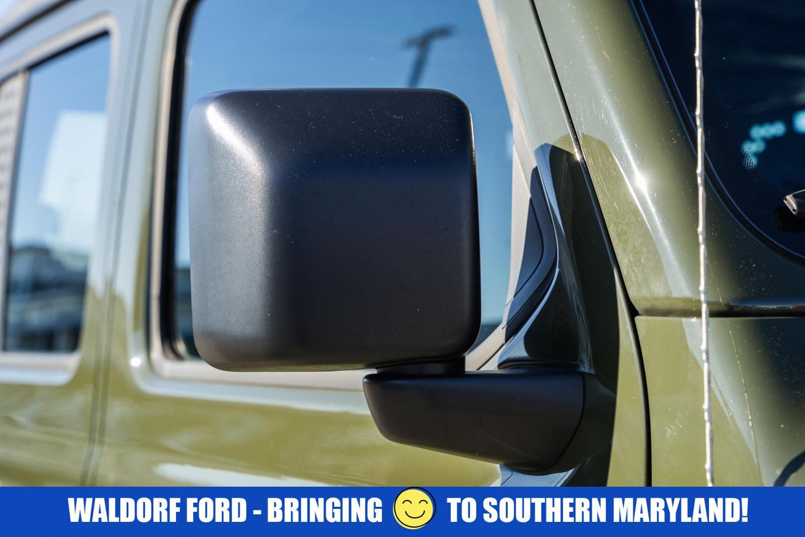 Used 2023 Jeep Gladiator Sport image 14