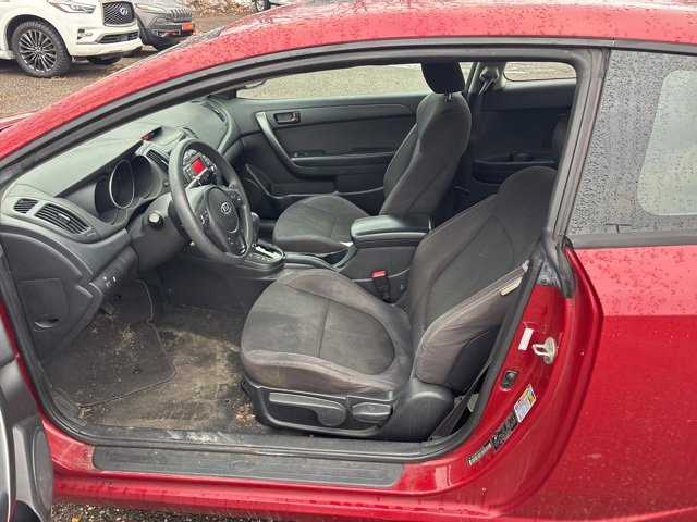 Used 2010 Kia Forte Koup EX image 8