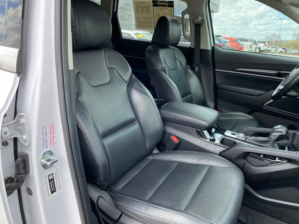 Used 2025 Kia Telluride S image 31