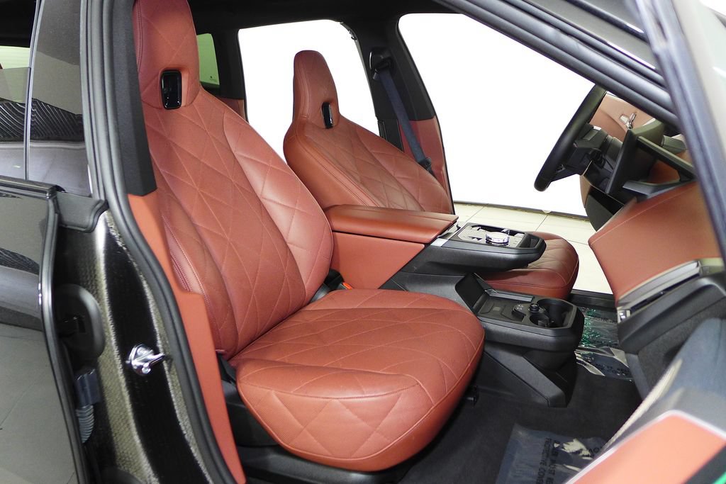 Used 2025 BMW iX M60 AWD/4WD image 18
