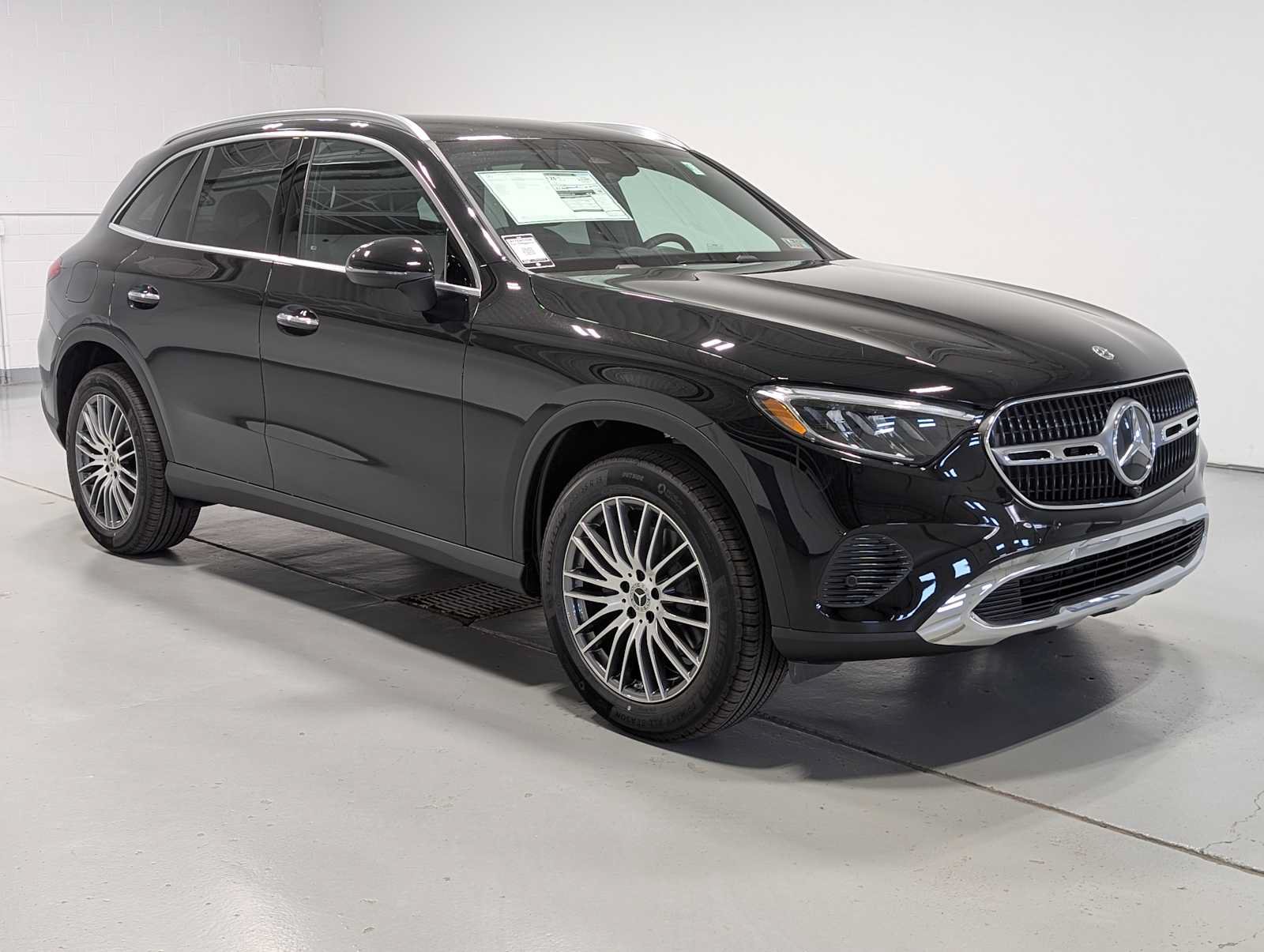 New 2026 Mercedes-Benz GLC 300 4MATIC image 6