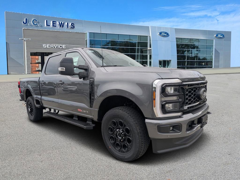 New 2025 Ford F250 Lariat w/ Lariat Ultimate Package