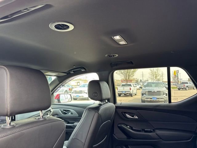 Used 2023 Chevrolet Traverse LT w/ LPO, Floor Liner Package AWD/4WD image 20