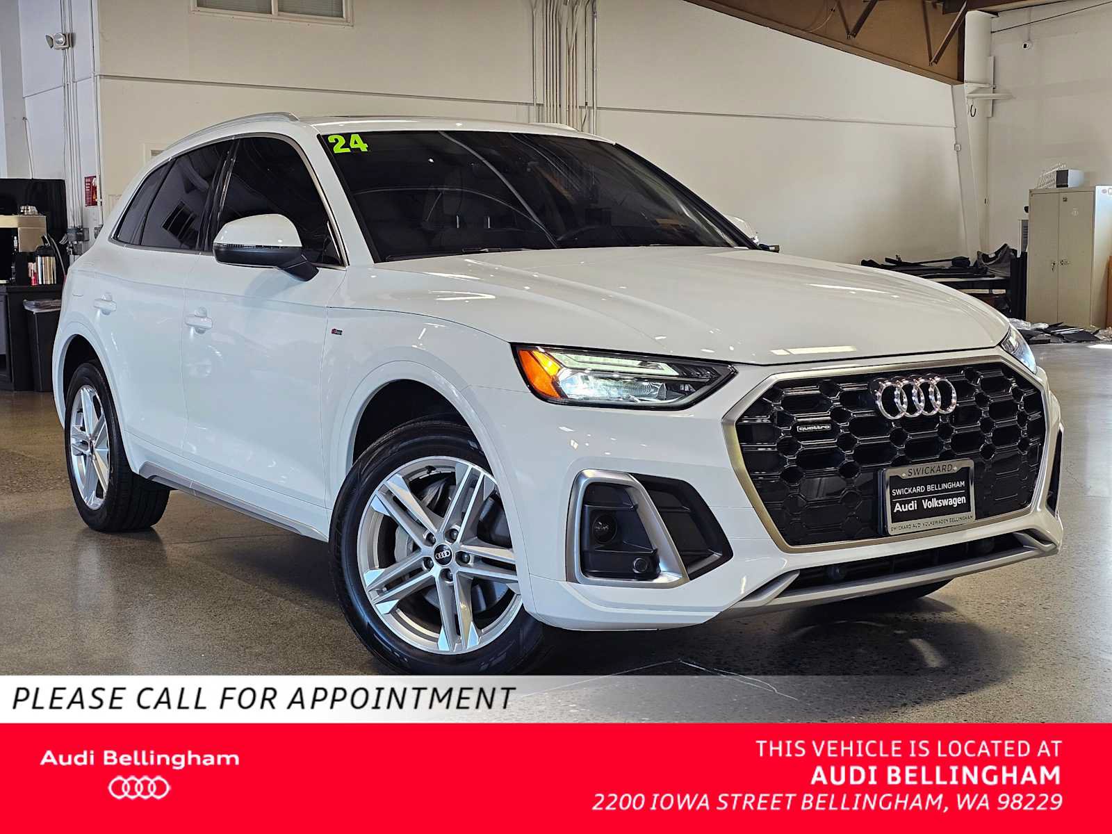Used 2024 Audi Q5 e Premium w/ Convenience Package AWD/4WD image 1