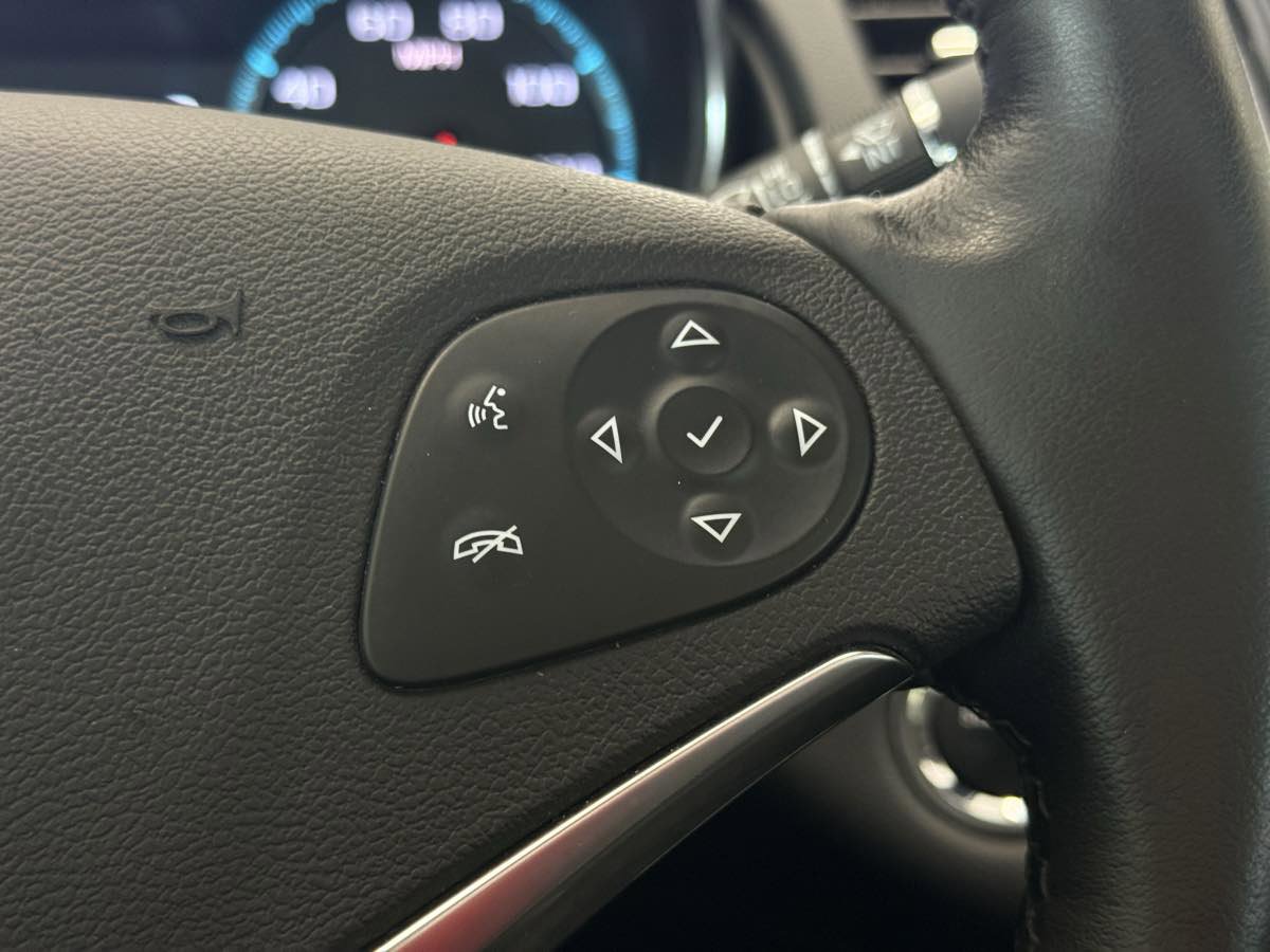 Used 2019 Chevrolet Impala Premier w/ Premier Confidence Package FWD image 39