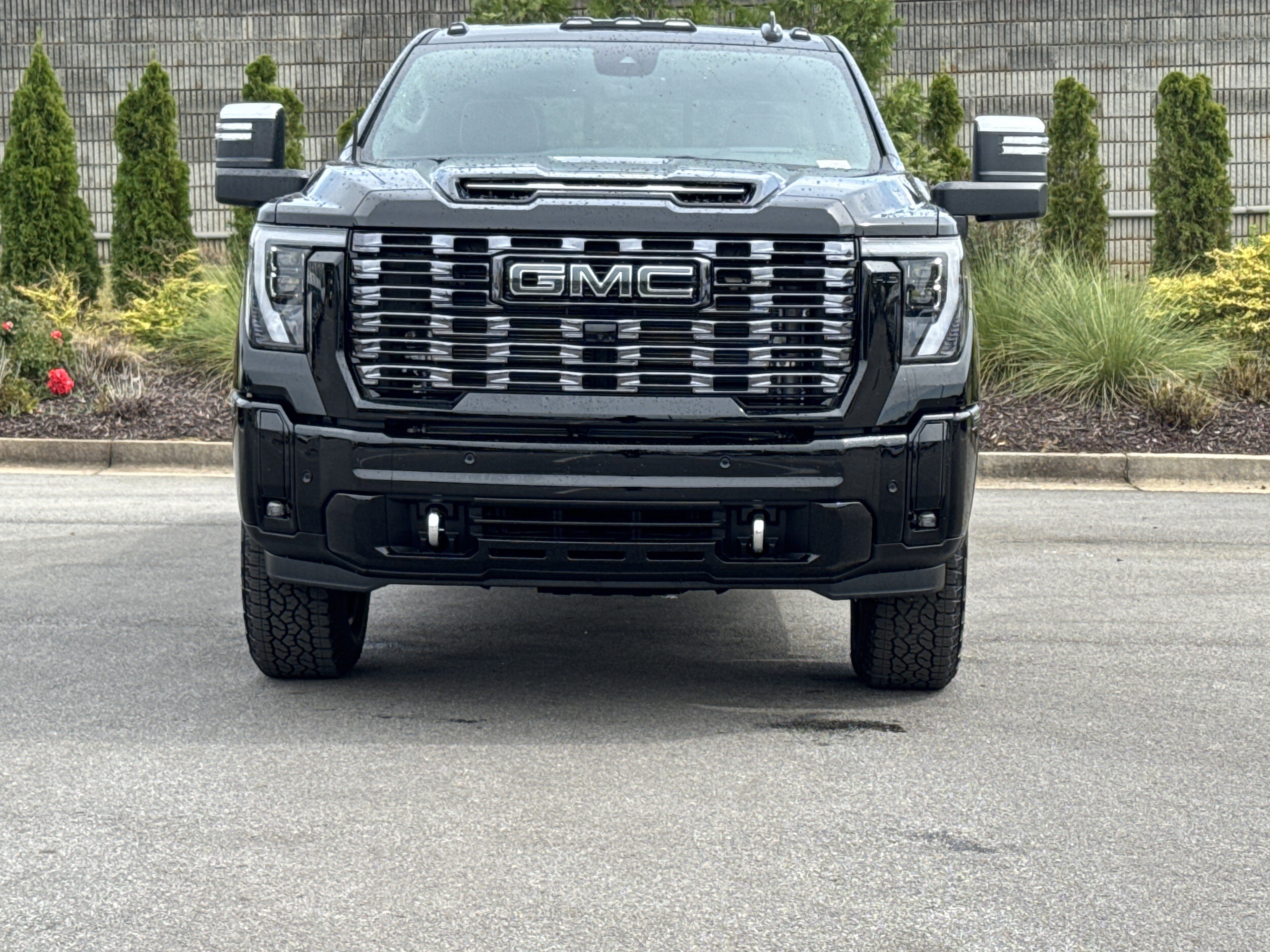 New 2026 GMC Sierra 2500 Denali Ultimate image 3
