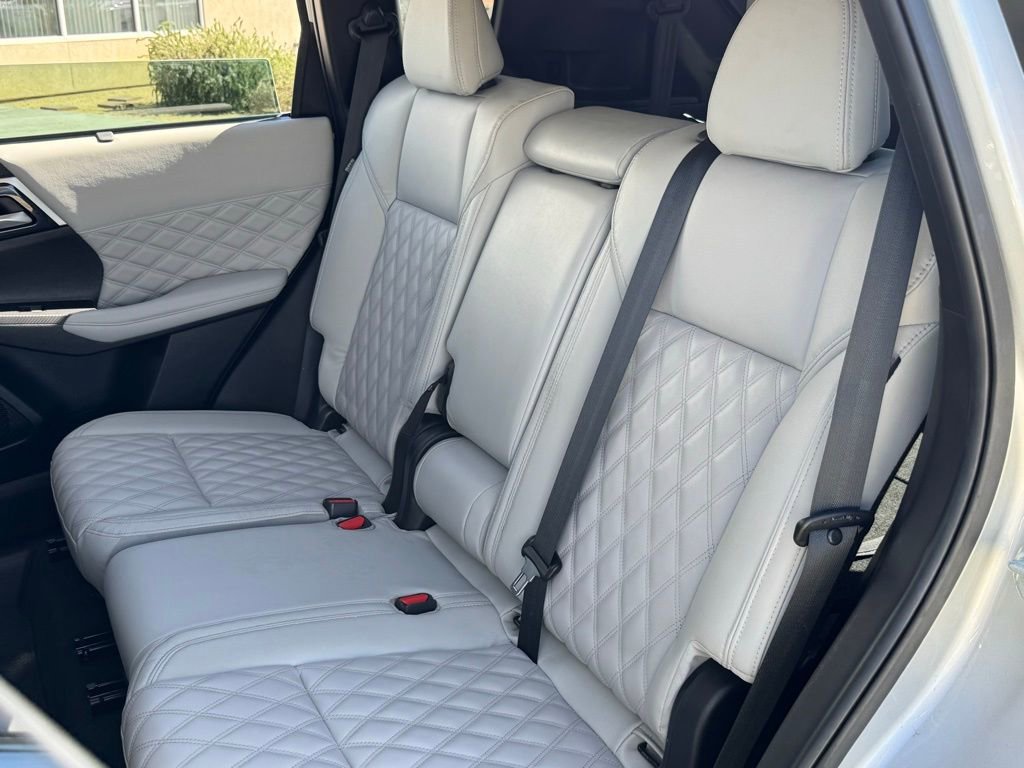 Used 2023 Mitsubishi Outlander SEL image 29