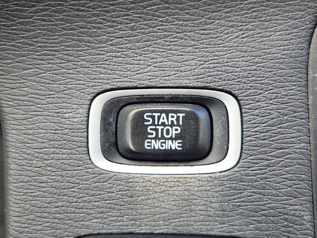 Used 2013 Volvo S60 T5 AWD/4WD image 23