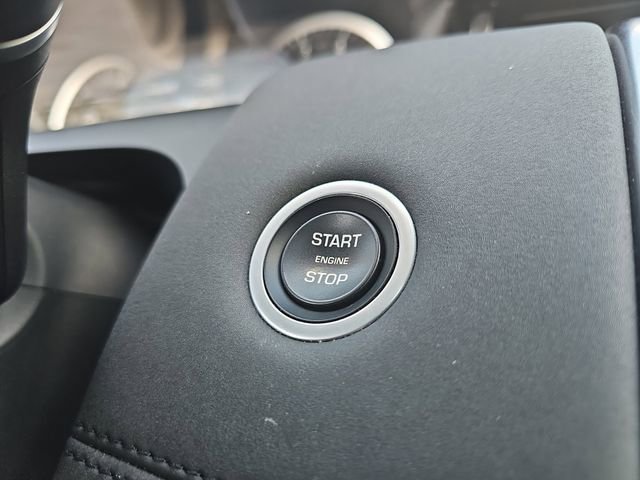 Used 2020 Land Rover Discovery Sport S image 27