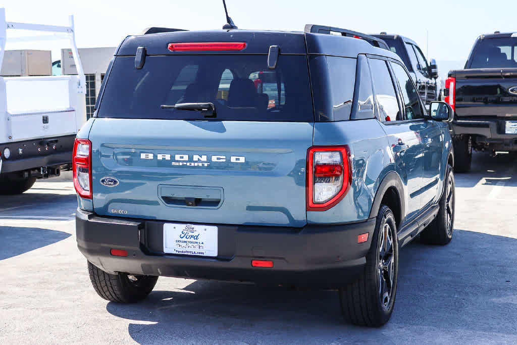 Used 2021 Ford Bronco Sport Outer Banks AWD/4WD image 4
