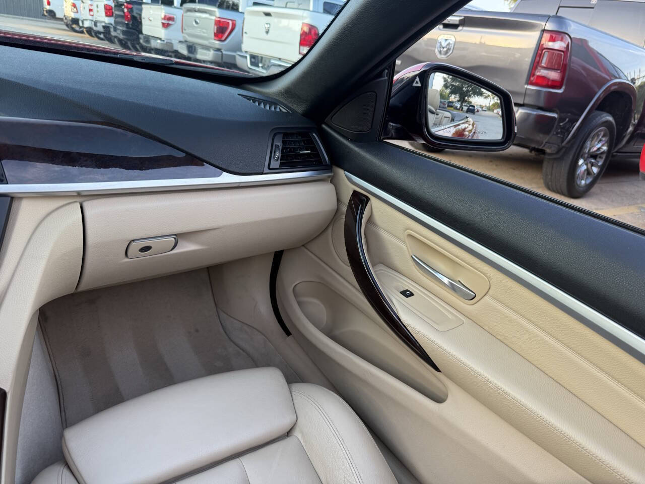 Used 2014 BMW 428i xDrive Convertible AWD/4WD image 21